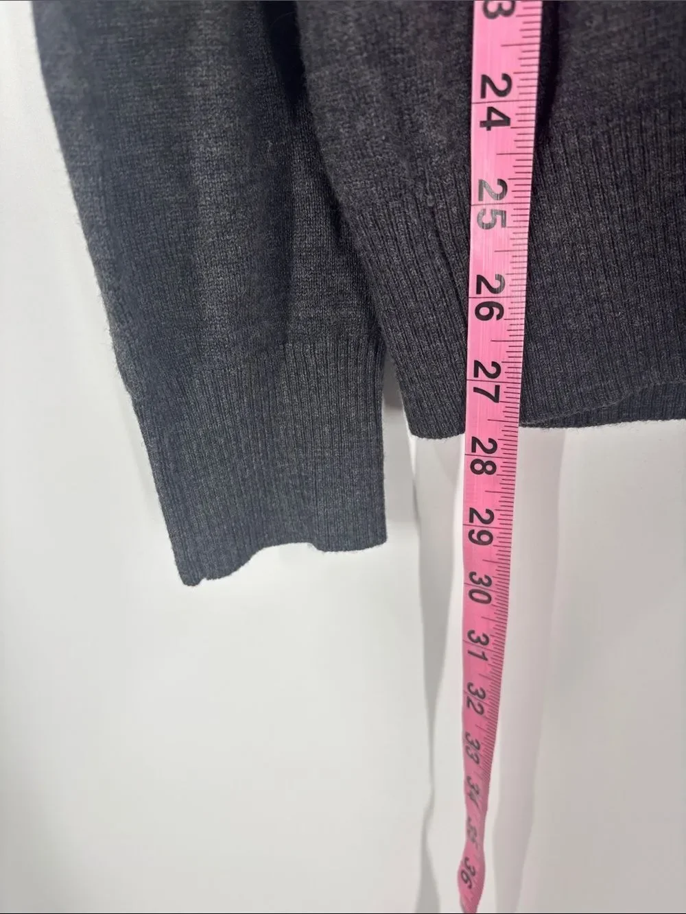 Banana Republic Merino Wool Sweater Men’s Size Medium New with Tags